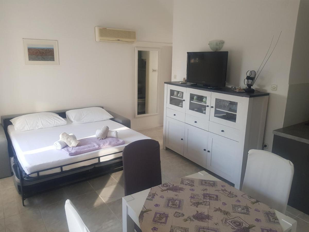 Studio Apartment Jelinek 브렐라 객실 사진